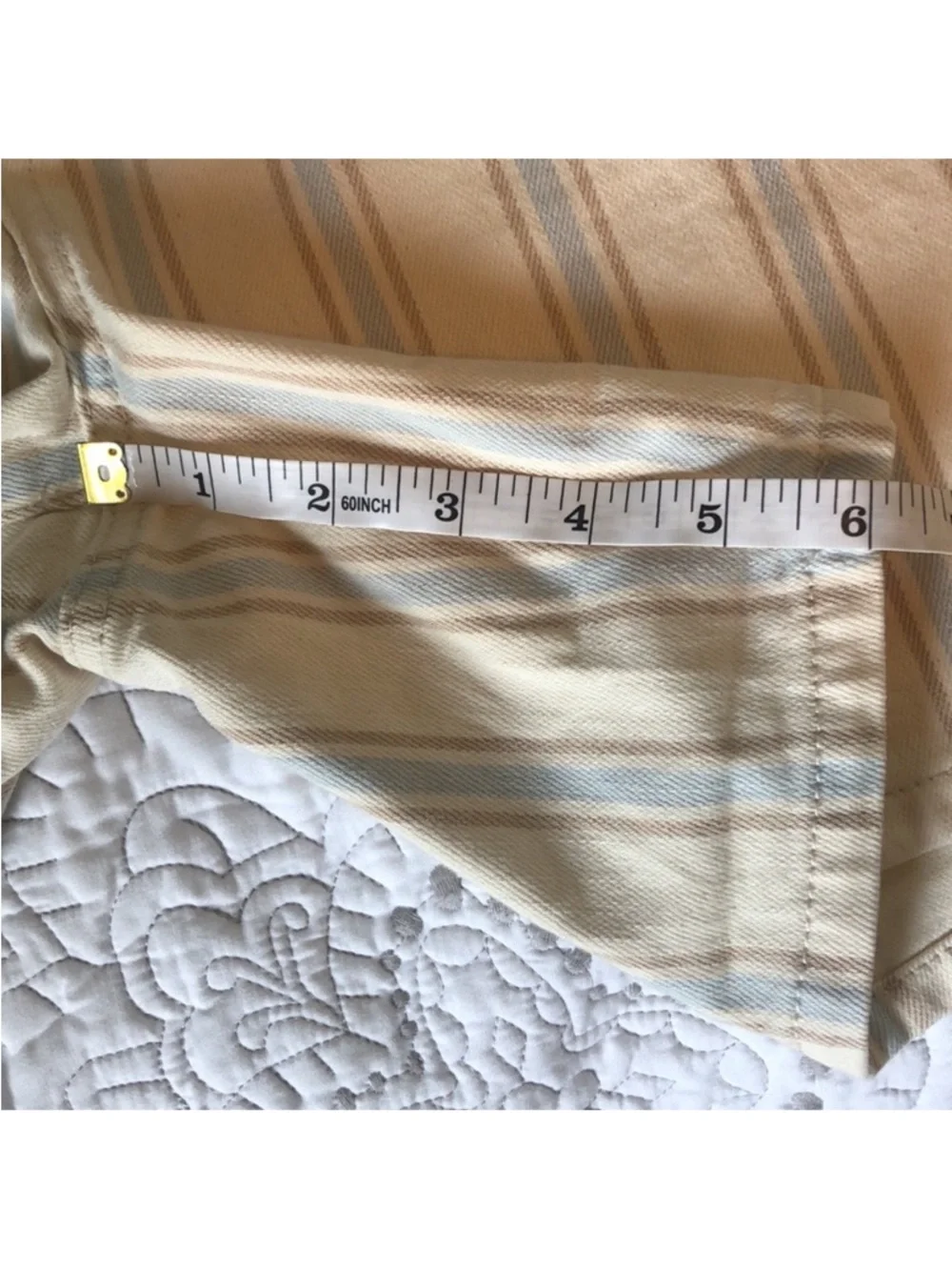 Anthropologie Pilcro Striped Slim Boyfriend Denim Shorts Size 29 EUC - Picture 9 of 14